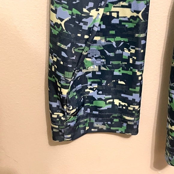 Columbia PFG - Men’s Small -Blue / Green - Camo /Fish-print Long-sleeve Shirt - - Picture 7 of 12